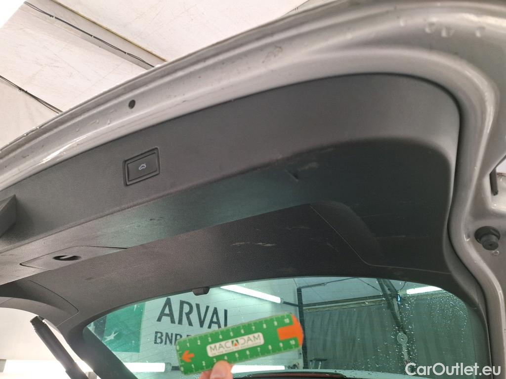  Volkswagen  Tiguan VOLKSWAGEN  / 2020 / 5P / SUV 2.0 TDI 150 DSG7 Life Business #13