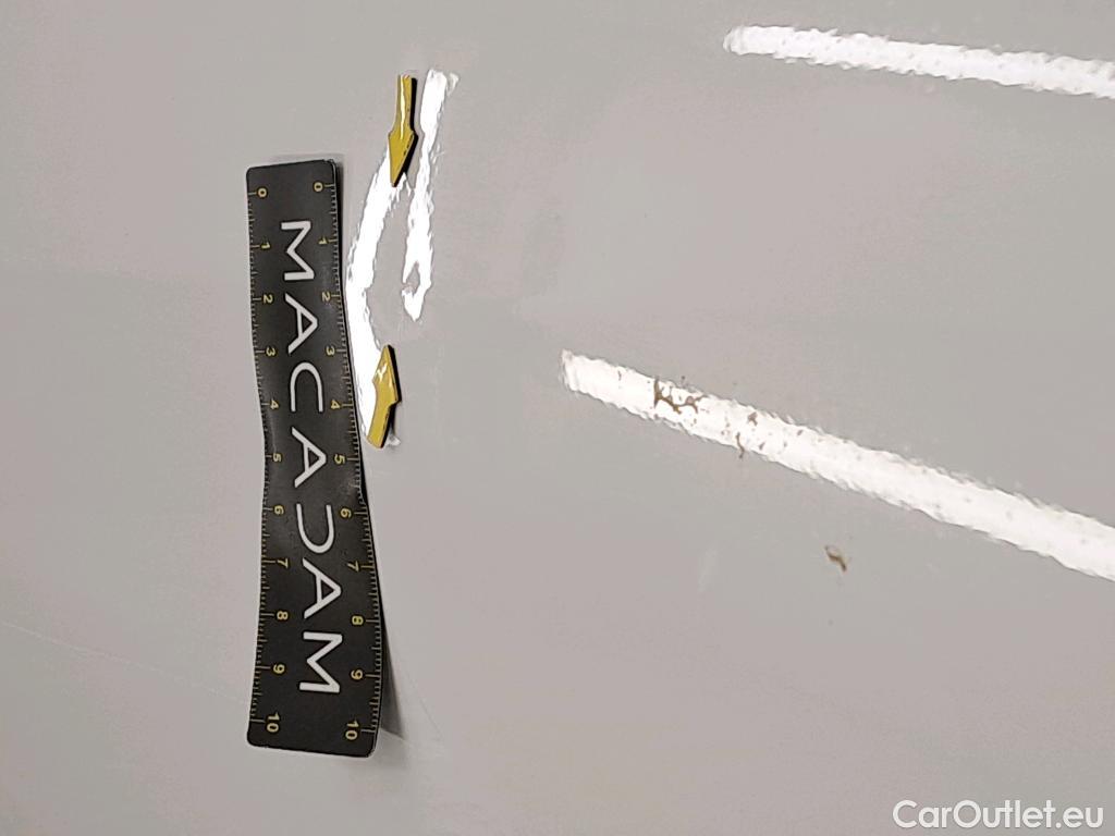  Toyota  Yaris TOYOTA  Hybride / 2019 / 5P / Berline Hybride 116h France Business Stage Acad #17