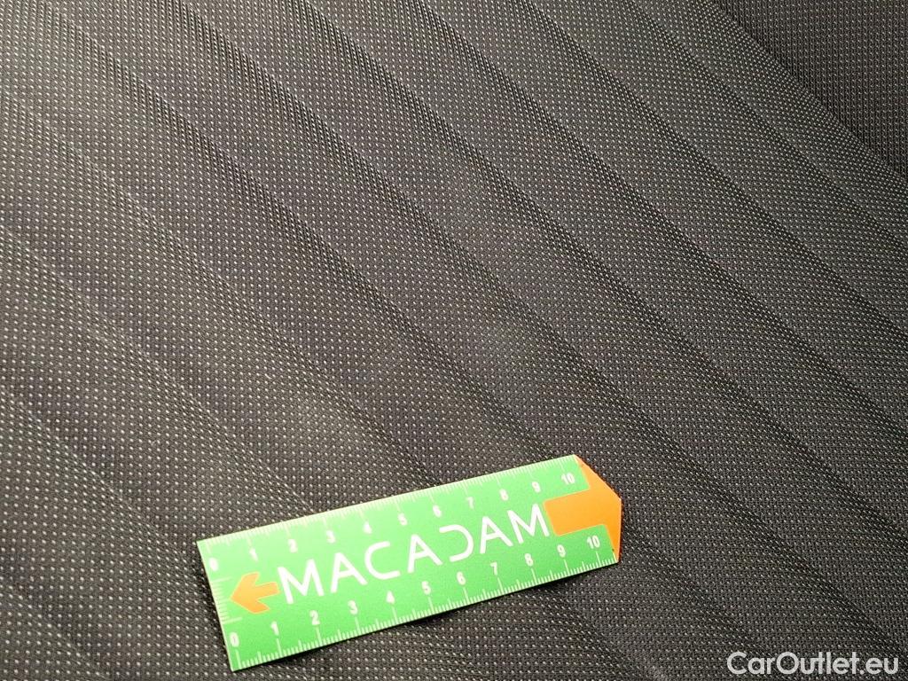  Volkswagen  Tiguan VOLKSWAGEN  Allspace / 2021 / 5P / SUV 2.0 TDI 150 DSG7 LIFE PLUS #29