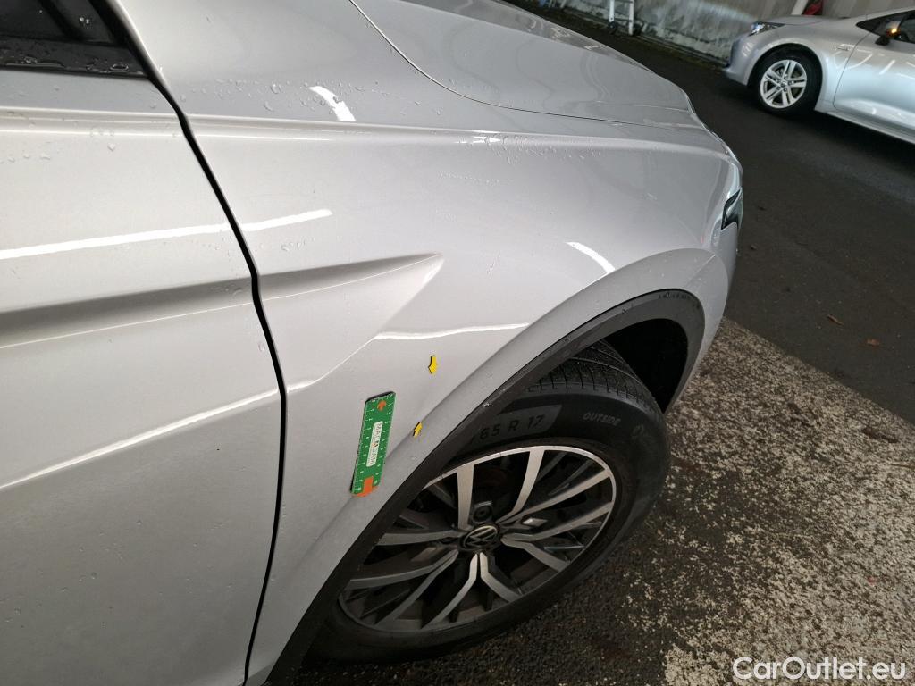  Volkswagen  Tiguan VOLKSWAGEN  / 2020 / 5P / SUV 2.0 TDI 150 DSG7 Life Business #4