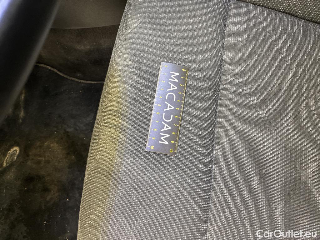  Volkswagen  Golf  VOLKSWAGEN / 2020 / 5P / Berline 1.0 TSI OPF 110 BVM6 Life Busi 1st #21