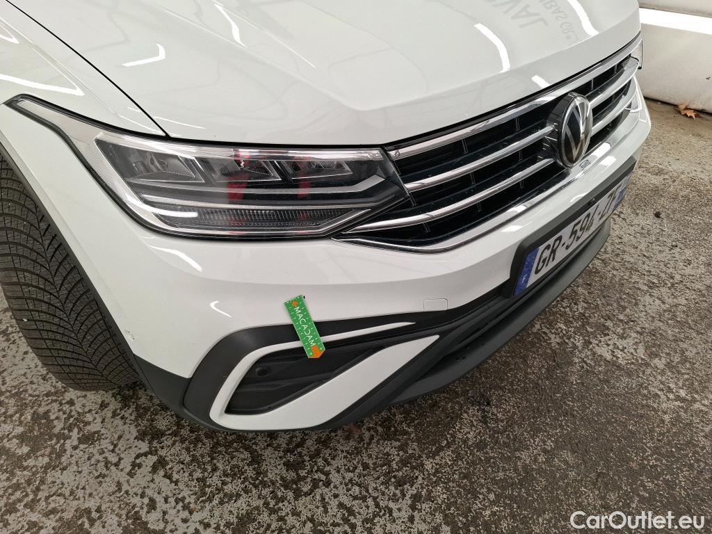  Volkswagen  Tiguan VOLKSWAGEN  Allspace / 2021 / 5P / SUV 2.0 TDI 150 DSG7 LIFE PLUS #42