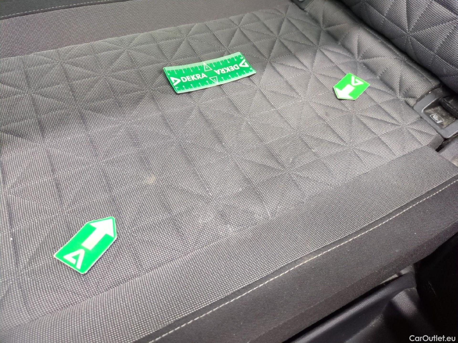  Volkswagen  Tiguan VOLKSWAGEN  / 2020 / 5P / SUV 2.0 TDI 150 DSG7 LIFE PLUS #5