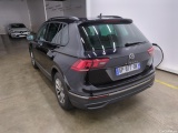  Volkswagen  Tiguan VOLKSWAGEN  / 2020 / 5P / SUV 2.0 TDI 150 DSG7 LIFE PLUS #4