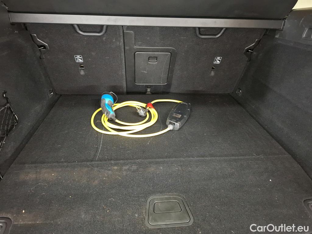  Volvo  XC60 VOLVO  / 2017 / 5P / SUV T8 Twin Engine 390 GT 8 Inscription Luxe #12