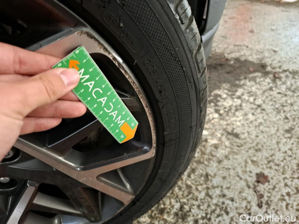  Hyundai  Konna HYUNDAI Kona / 2017 / 5P / SUV 1.6 GDi Hybrid DCT-6 Executive #17