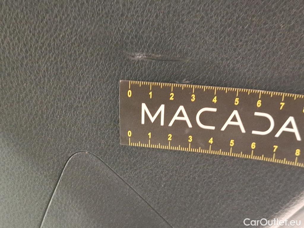  Toyota  C-HR TOYOTA  / 2016 / 5P / SUV 1.8 Hybride 122 Dynamic Business Stage A #29