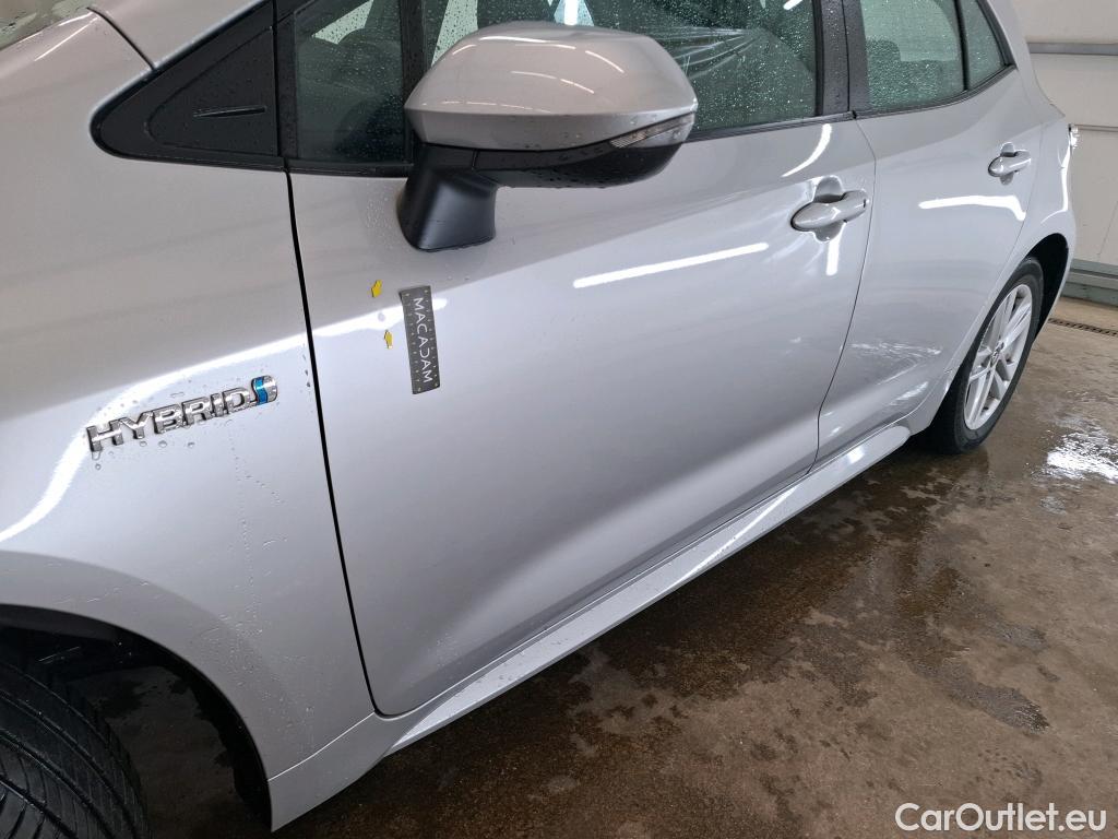  Toyota  Corolla TOYOTA  / 2018 / 5P / Berline Hybride 184h Dynamic Business Beyond Zer #17