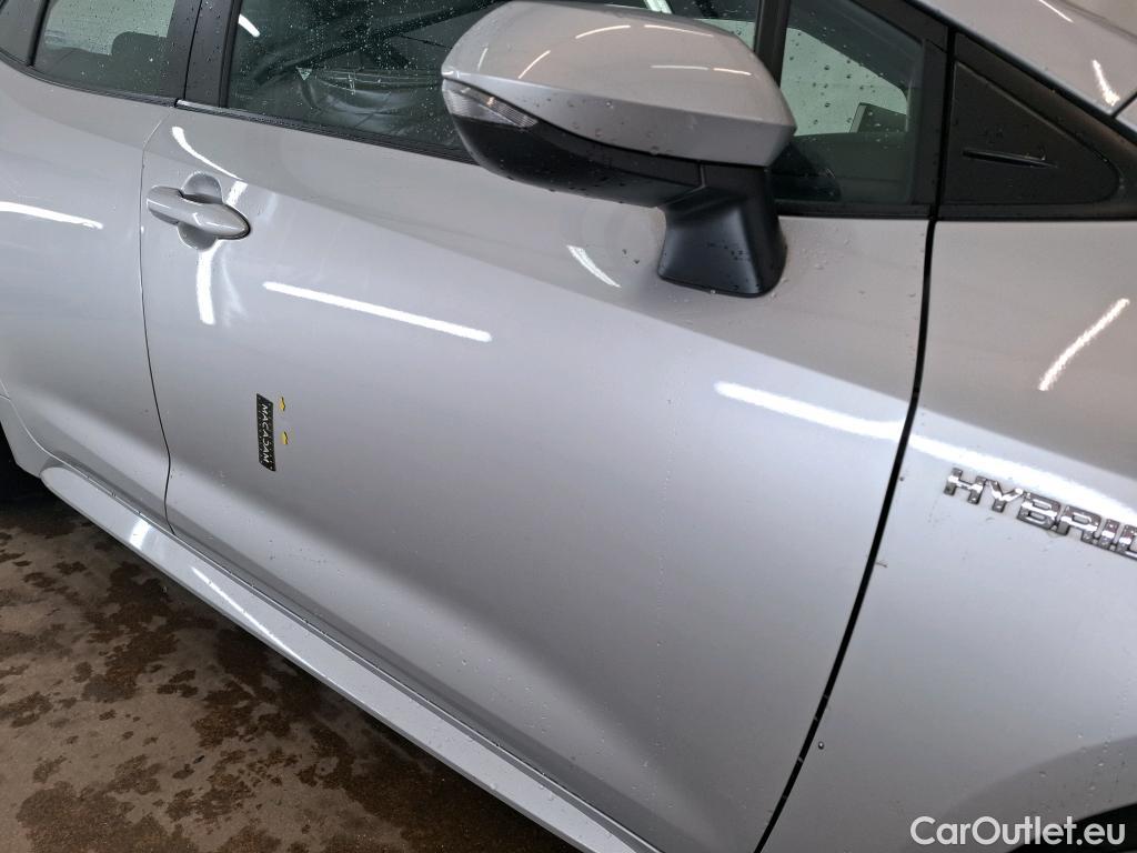  Toyota  Corolla TOYOTA  / 2018 / 5P / Berline Hybride 184h Dynamic Business Beyond Zer #19