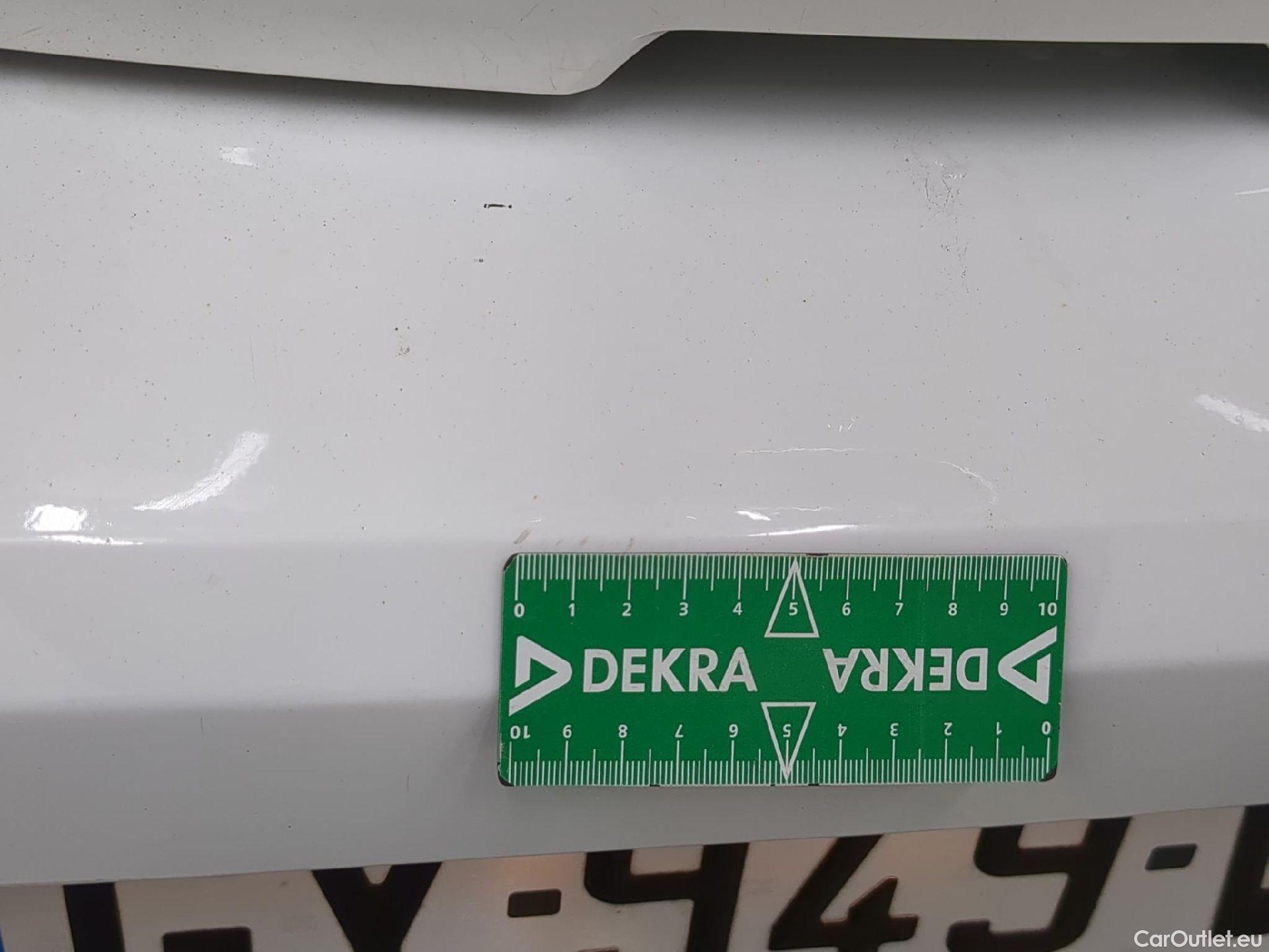  Toyota  Corolla TOYOTA  / 2018 / 5P / Berline Hybride 122h Dynamic Business #11