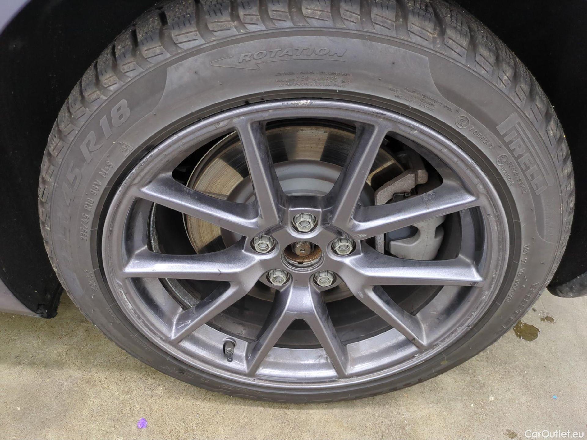  Tesla  Model 3 TESLA  / 2018 / 4P / Berline Grande Autonomie Dual Motor AWD #17