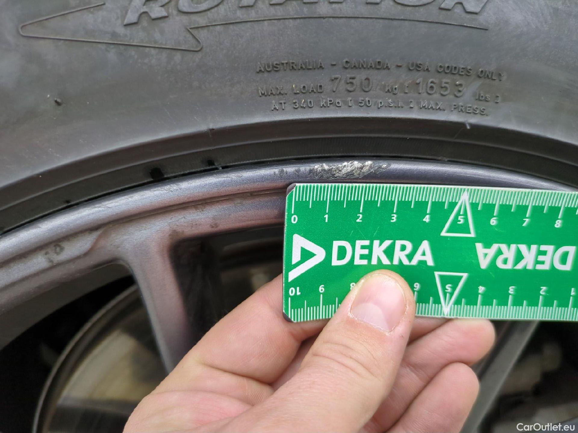  Tesla  Model 3 TESLA  / 2018 / 4P / Berline Grande Autonomie Dual Motor AWD #19