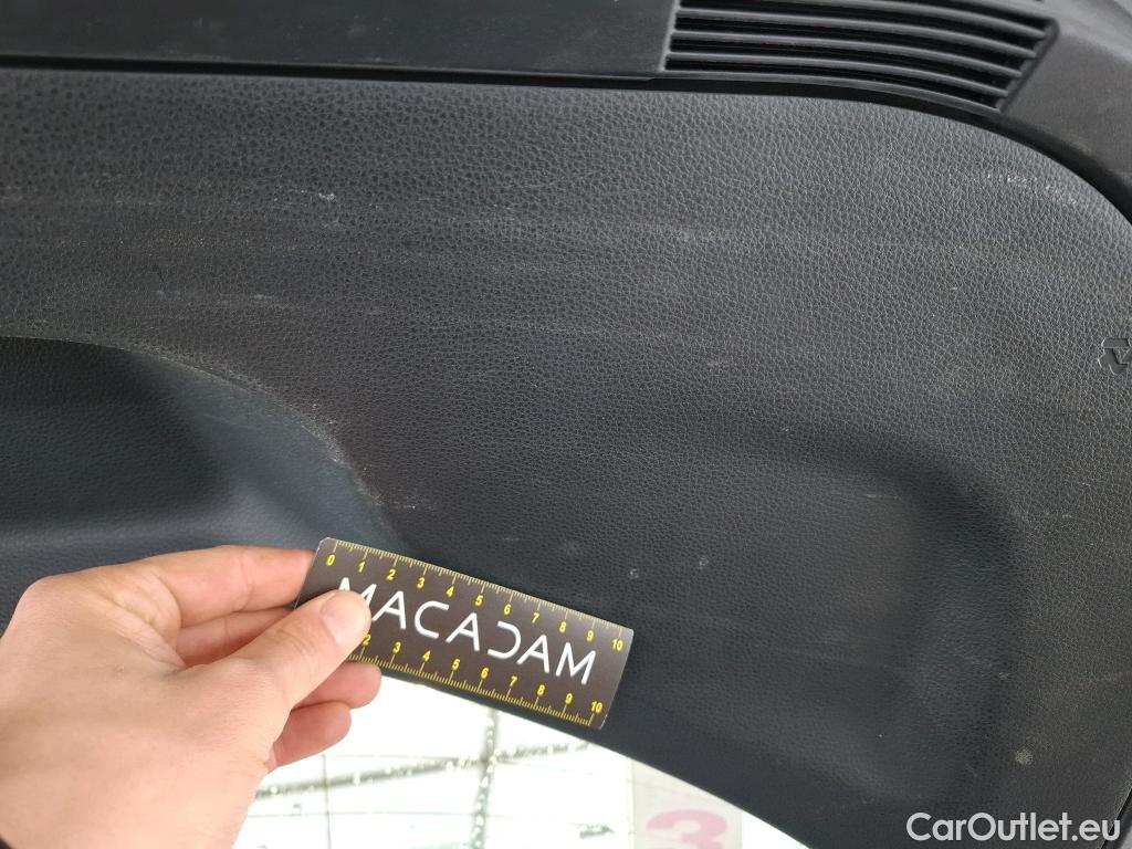  Toyota  Corolla TOYOTA  / 2018 / 5P / Berline Hybride 184h Dynamic Business Beyond Zer #15