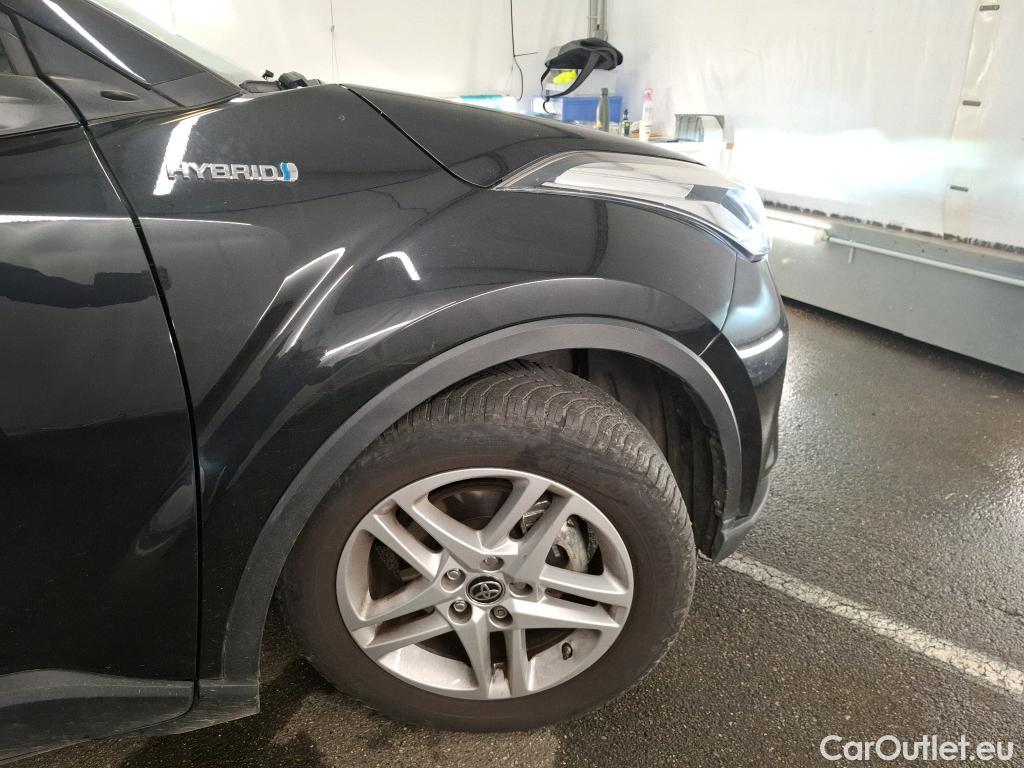  Toyota  C-HR TOYOTA  / 2016 / 5P / SUV 1.8 Hybride 122 Dynamic Business Stage A #10