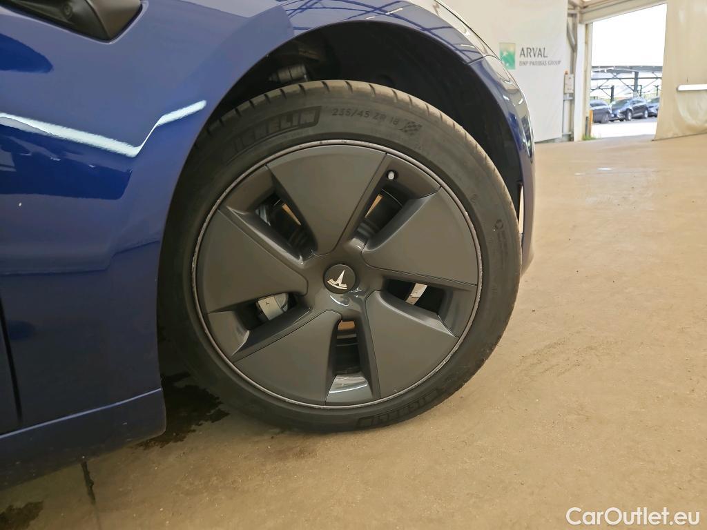  Tesla  Model 3 TESLA  / 2018 / 4P / Berline Autonomie Standard Plus RWD #13