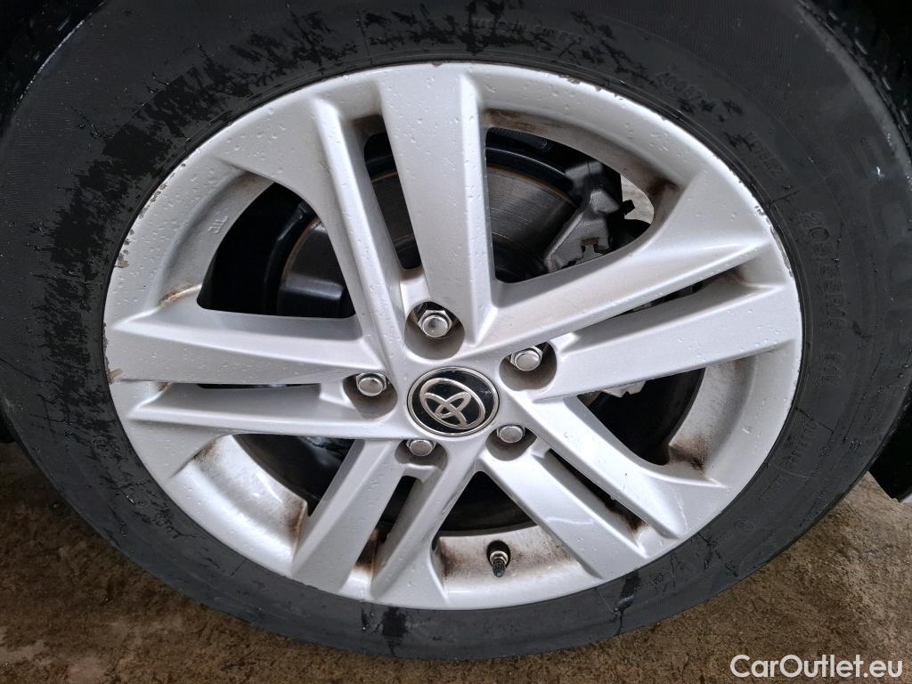  Toyota  Corolla TOYOTA  / 2018 / 5P / Berline Hybride 184h Dynamic Business Beyond Zer #2