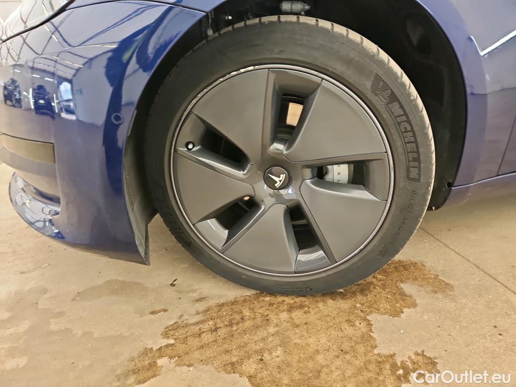  Tesla  Model 3 TESLA  / 2018 / 4P / Berline Autonomie Standard Plus RWD #6