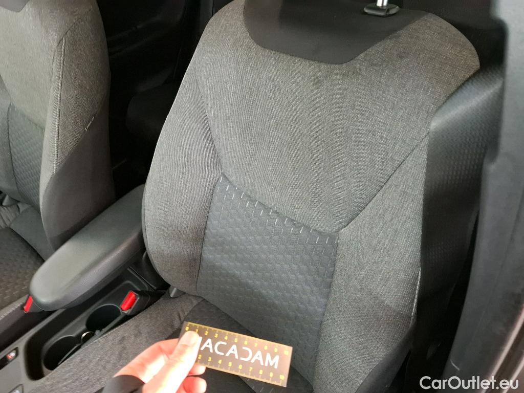  Toyota  Yaris Cross TOYOTA  Hybride / 2021 / 5P / SUV 1.5 HYBRID 116H DESIGN AUTO #5