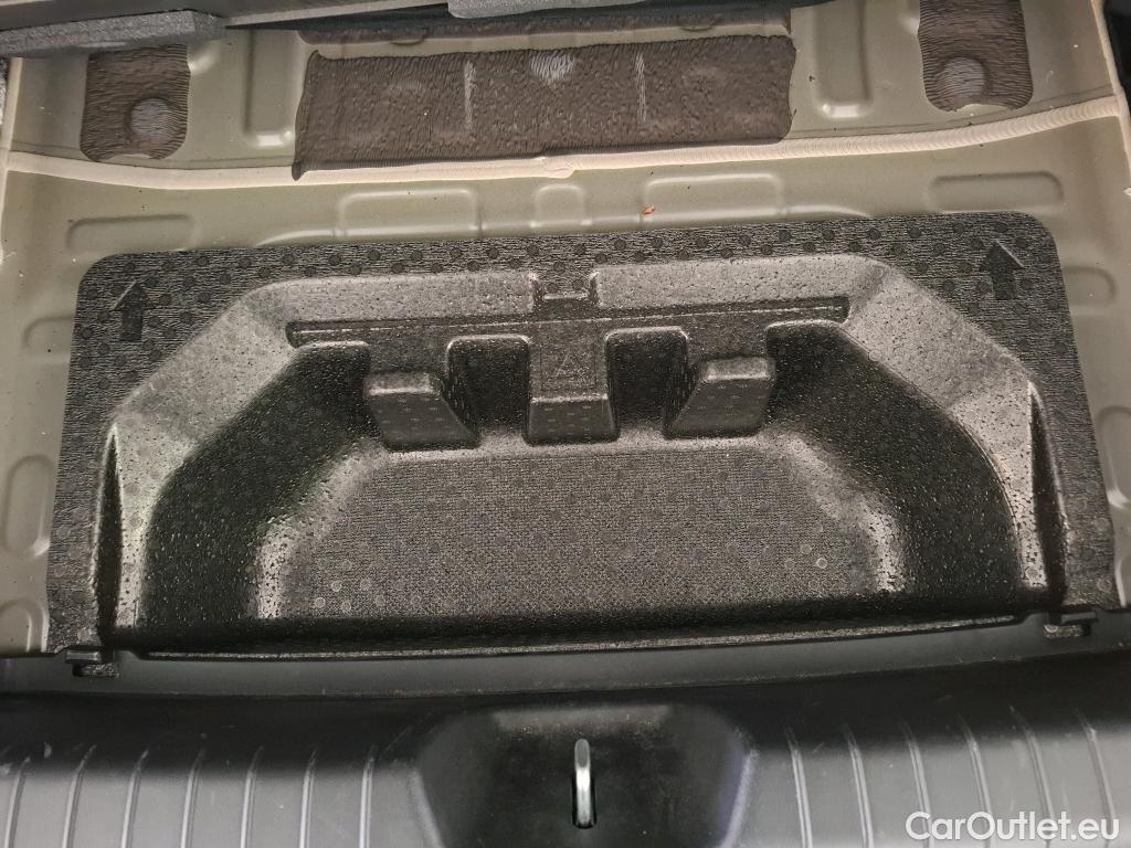  Hyundai   Ioniq Ioniq 6 Creative Electrique 77kWh BVA #4