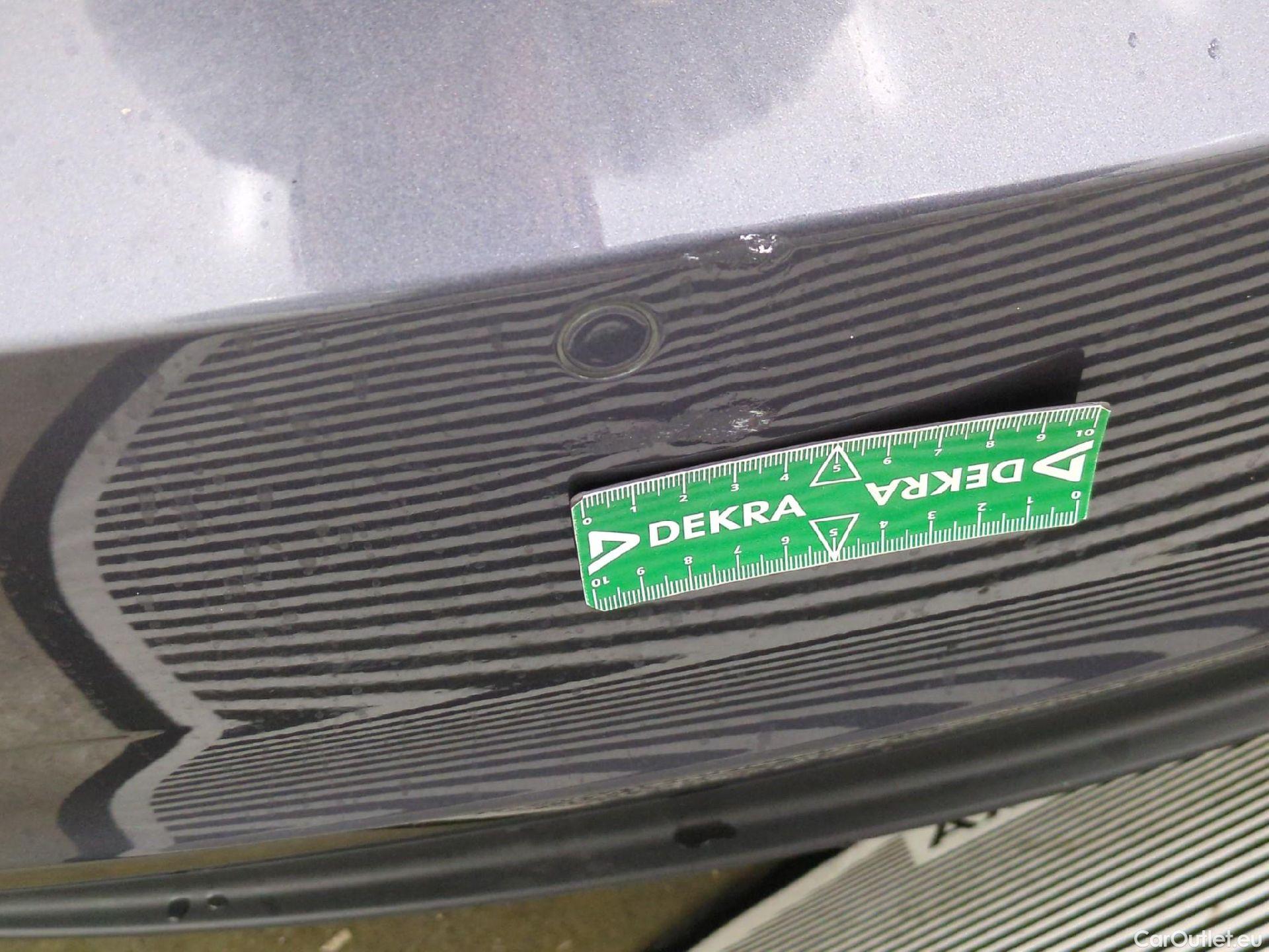  Tesla  Model 3 TESLA  / 2018 / 4P / Berline Grande Autonomie Dual Motor AWD #44