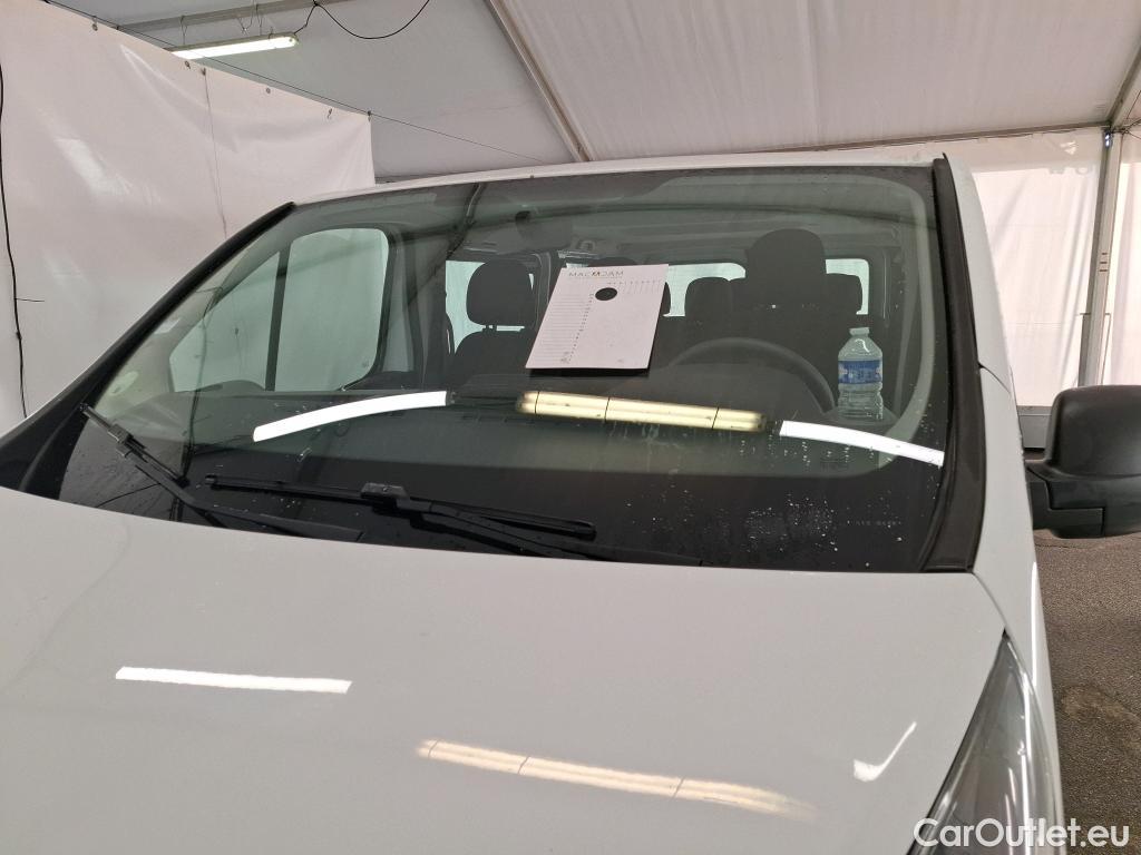  Renault  Trafic RENAULT  4p Combi Zen L1 Energy dCi 125 8 places #1