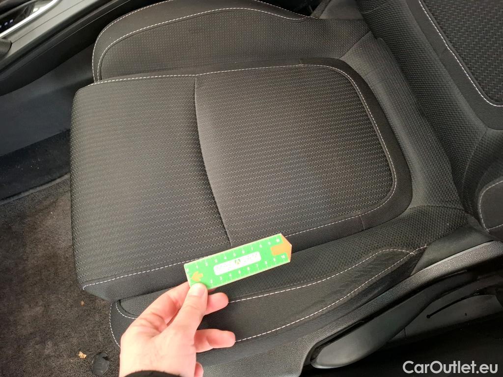  Renault  Megane RENAULT Mégane Estate / 2020 / 5P / Break Business E-TECH Plug-in Hybride 160 #10