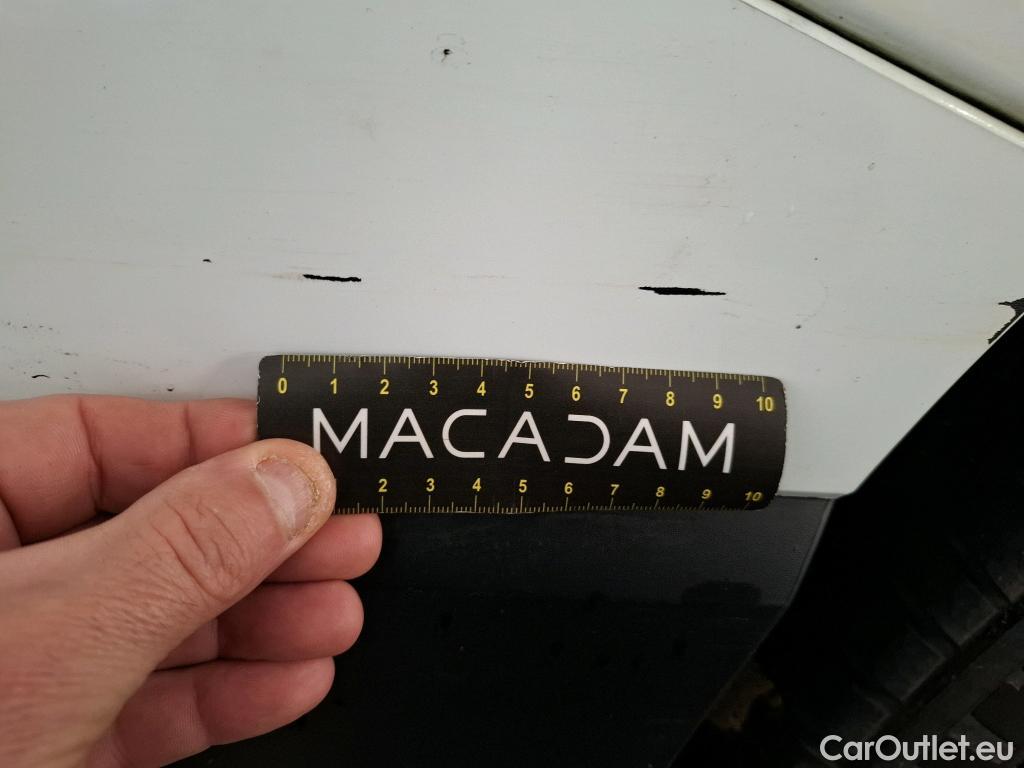  Renault  Trafic RENAULT  4p Combi Zen L1 Energy dCi 125 8 places #38