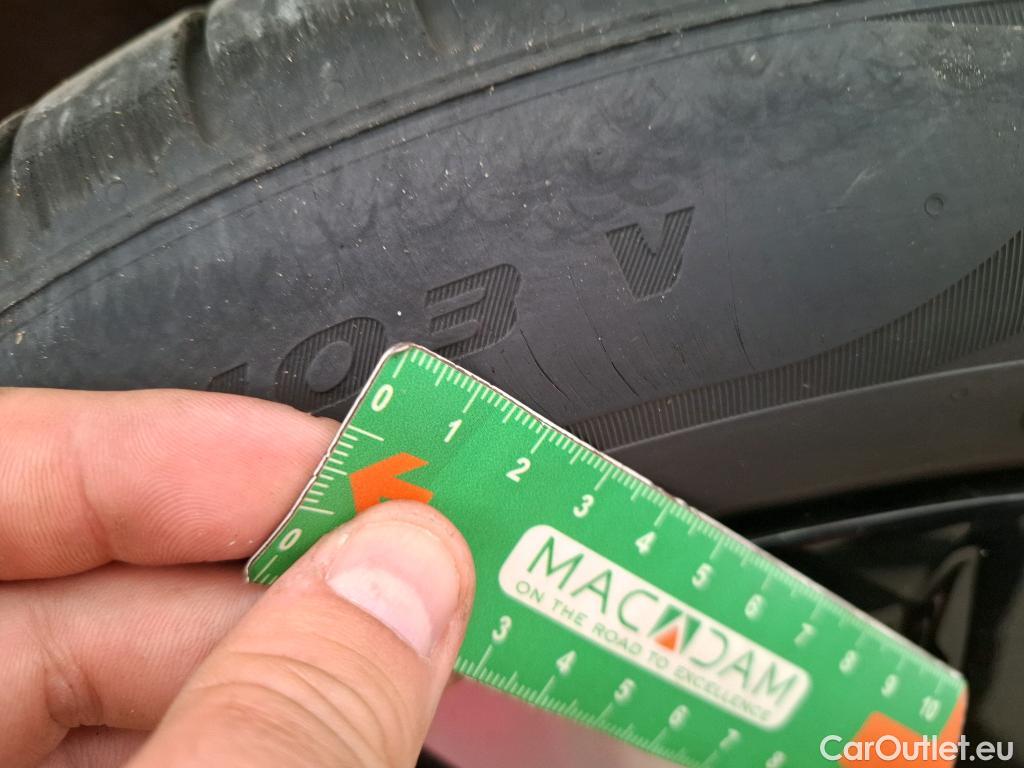  KIA  Sportage KIA  / 2021 / 5P / SUV 1.6 T-GDI 265 PHEV AUTO 4WD ACTIVE BUSIN #3