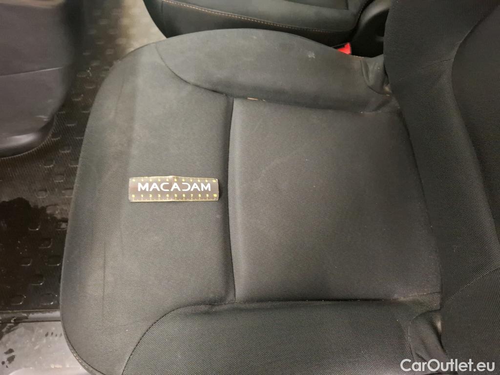  Renault  Trafic RENAULT  4p Combi Zen L1 Energy dCi 125 8 places #23