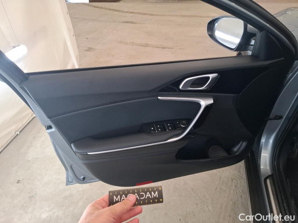  KIA  XCeed  Plug-in Hybrid Active 1.6 140CV BVA6 E6d #3