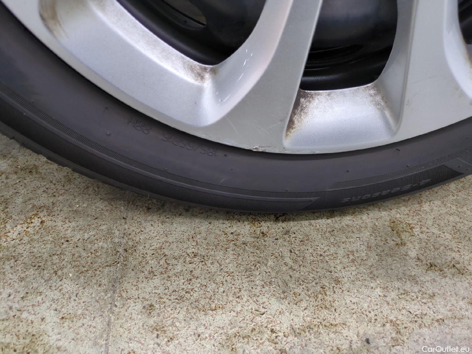  Citroen  C3  Feel Business 1.2 PureTech 80CV BVM5 E6d #5