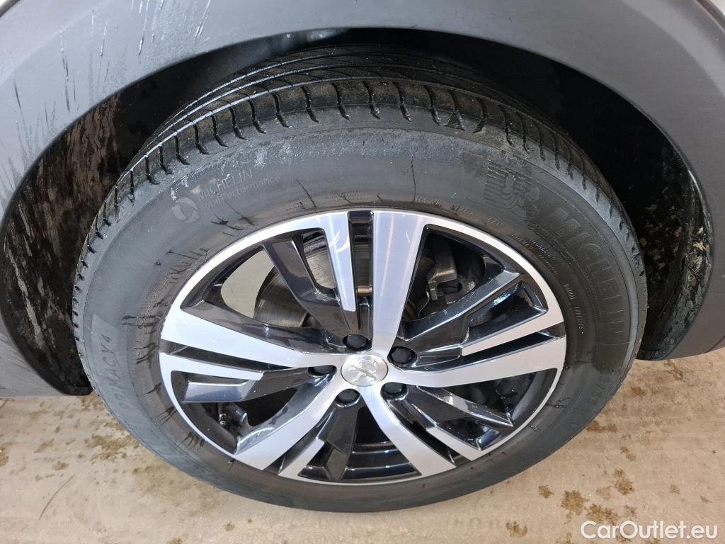  Peugeot  3008  Allure Business 1.2 PureTech 130CV BVM6 E6d #21
