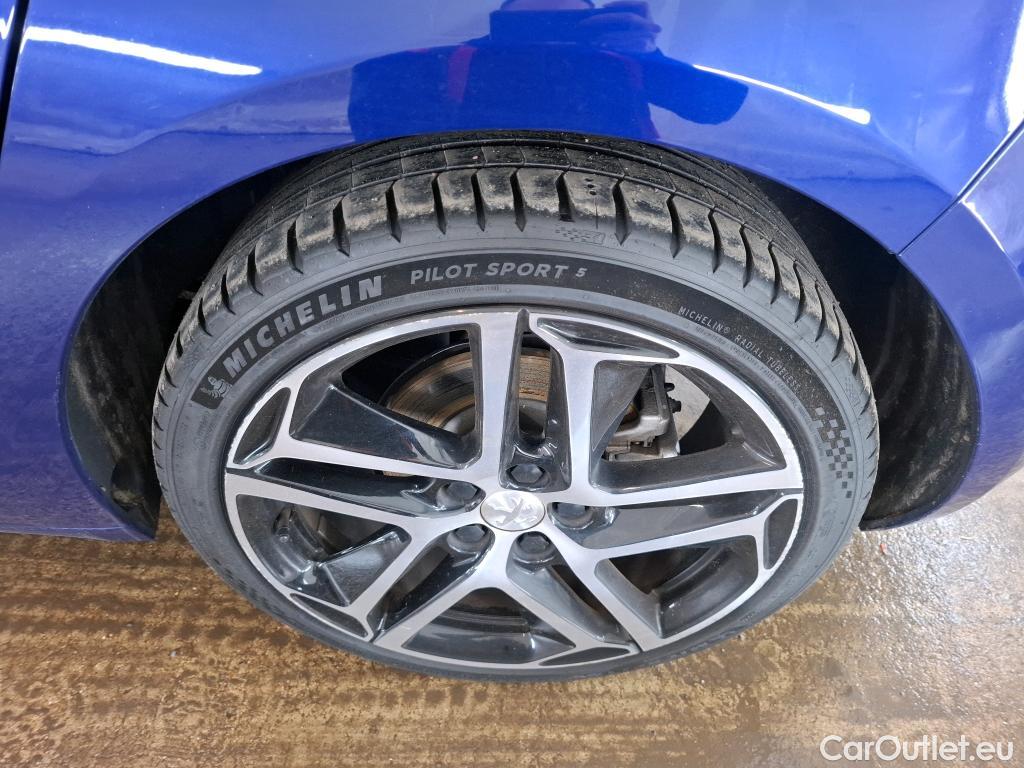  Peugeot  308  Allure 1.2 PureTech 130CV BVM6 E6dT #14