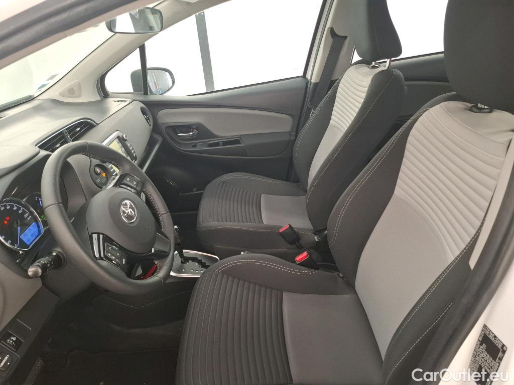  Toyota  Yaris TOYOTA  Hybride / 2017 / 5P / Berline 1.5 VVT-I HYBRID France Business #12