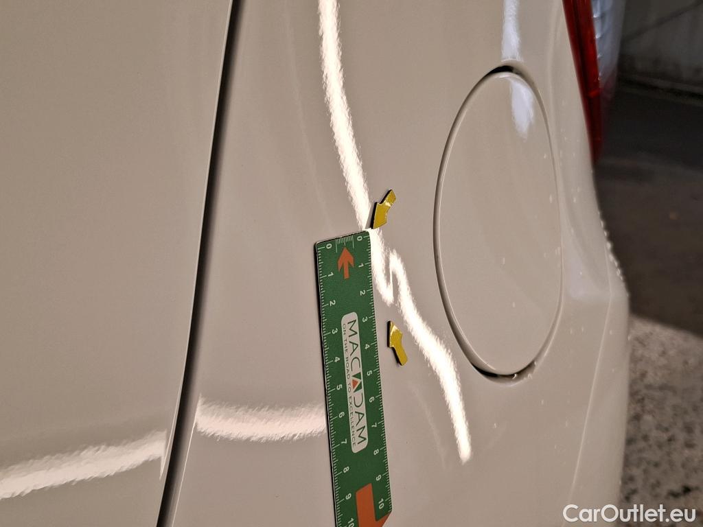  Toyota  Yaris TOYOTA  Hybride / 2017 / 5P / Berline 1.5 VVT-I HYBRID France Business #7