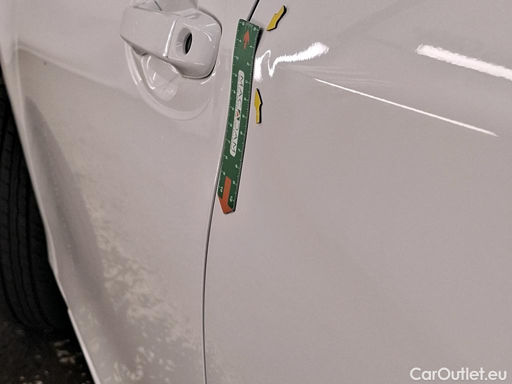  Toyota  Yaris TOYOTA  Hybride / 2017 / 5P / Berline 1.5 VVT-I HYBRID France Business #4