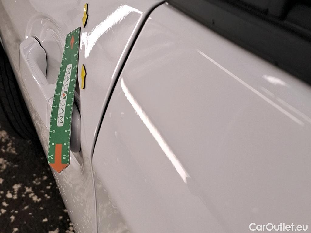  Toyota  Yaris TOYOTA  Hybride / 2017 / 5P / Berline 1.5 VVT-I HYBRID France Business #2