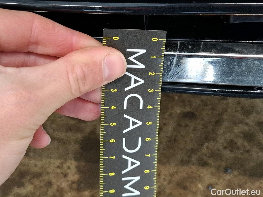  Toyota  Yaris TOYOTA  Hybride / 2019 / 5P / Berline Hybride 116h Collection #5