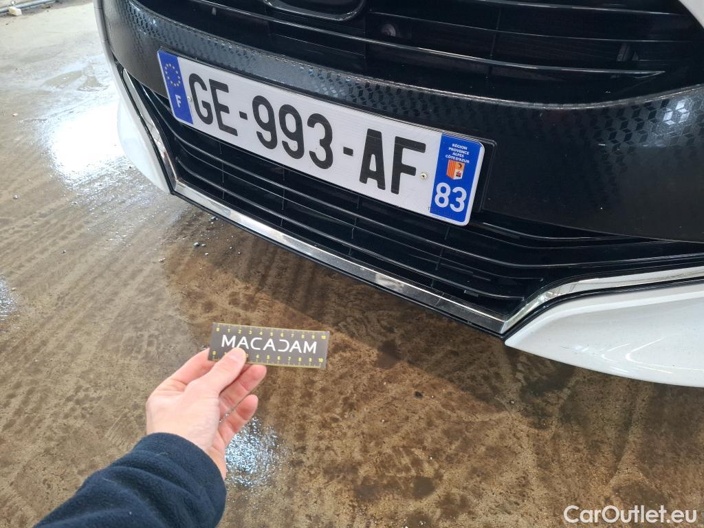  Toyota  Yaris TOYOTA  Hybride / 2019 / 5P / Berline Hybride 116h Collection #3