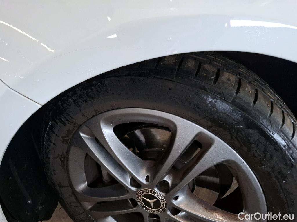  Mercedes  A-Klasse MERCEDES-BENZ Classe A Berline / 2018 / 4P / Berline A 180 d Business Line 7G-DCT #22