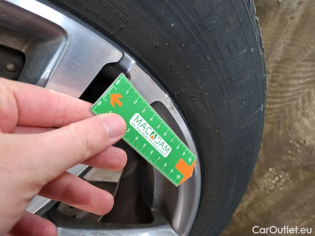  Mercedes  G-Klasee MERCEDES-BENZ GLC / 2019 / 5P / SUV 2.0 GLC 300 E BUSINESS LINE 4MATIC #16