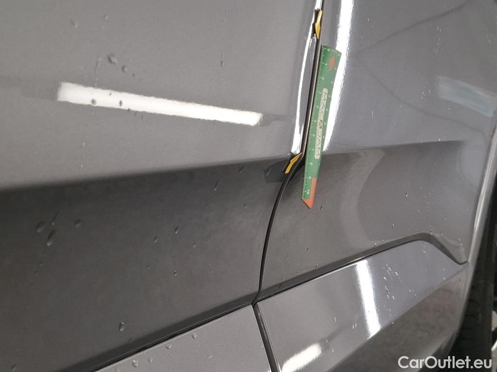  Opel   Grandland X Grandland X Business Elegance 1.2 Turbo 130CV BVA8 6E #2