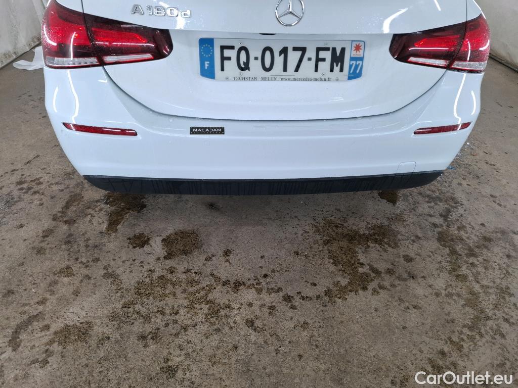  Mercedes  A-Klasse MERCEDES-BENZ Classe A Berline / 2018 / 4P / Berline A 180 d Business Line 7G-DCT #1