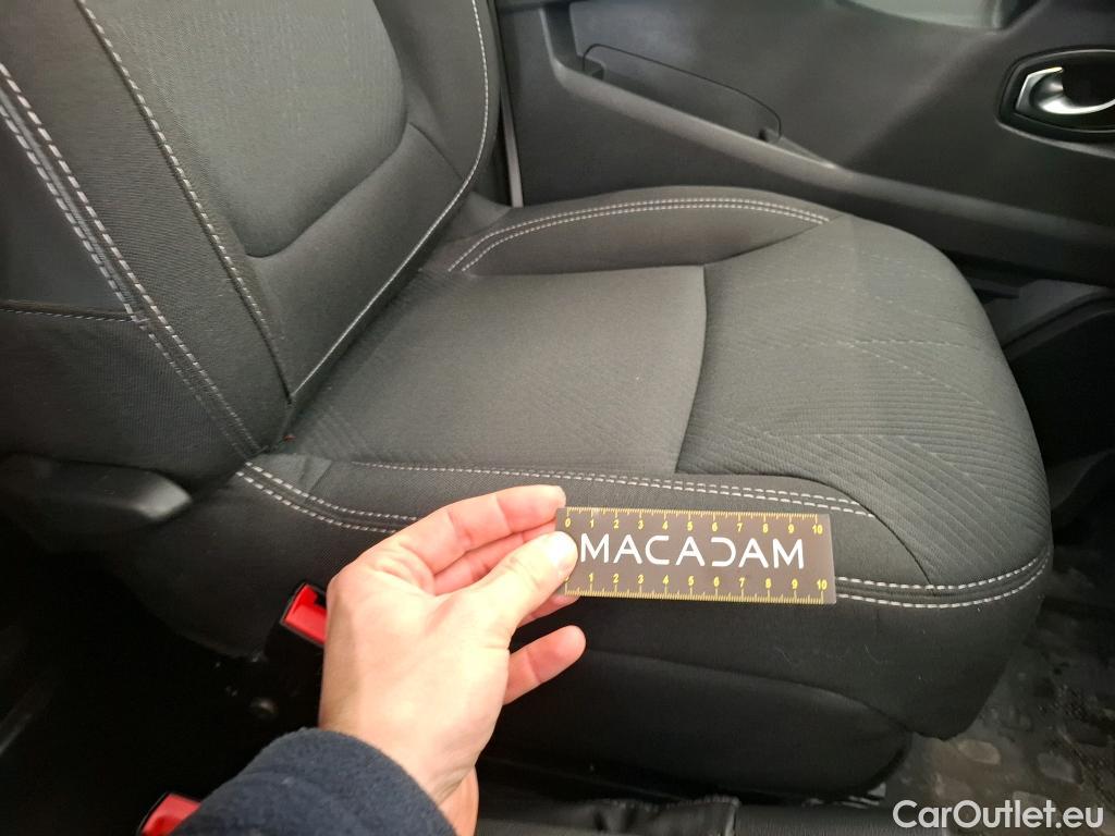  Renault  Trafic  III Fourgon L2H1 3T Grand Confort 2.0 dCi 130CV BVM6 E6d #5