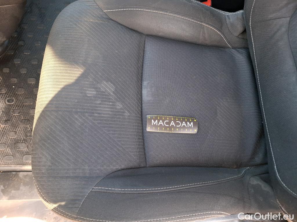  Renault  Trafic RENAULT  / 2019 / 4P / Fourgon tole FG GCF L1H1 1000 Energy dCi 145 EDC #11