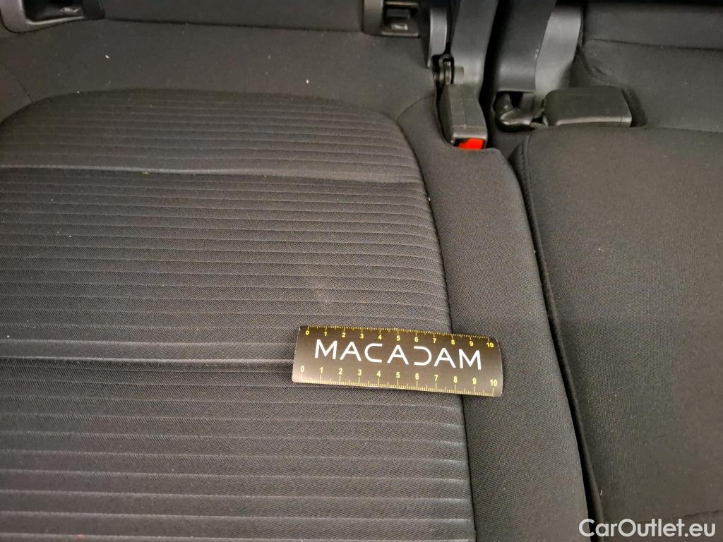  Ford  Kuga FORD  / 2019 / 5P / SUV 2.5 190 hybrid Flexifuel Pshift Titanium #10