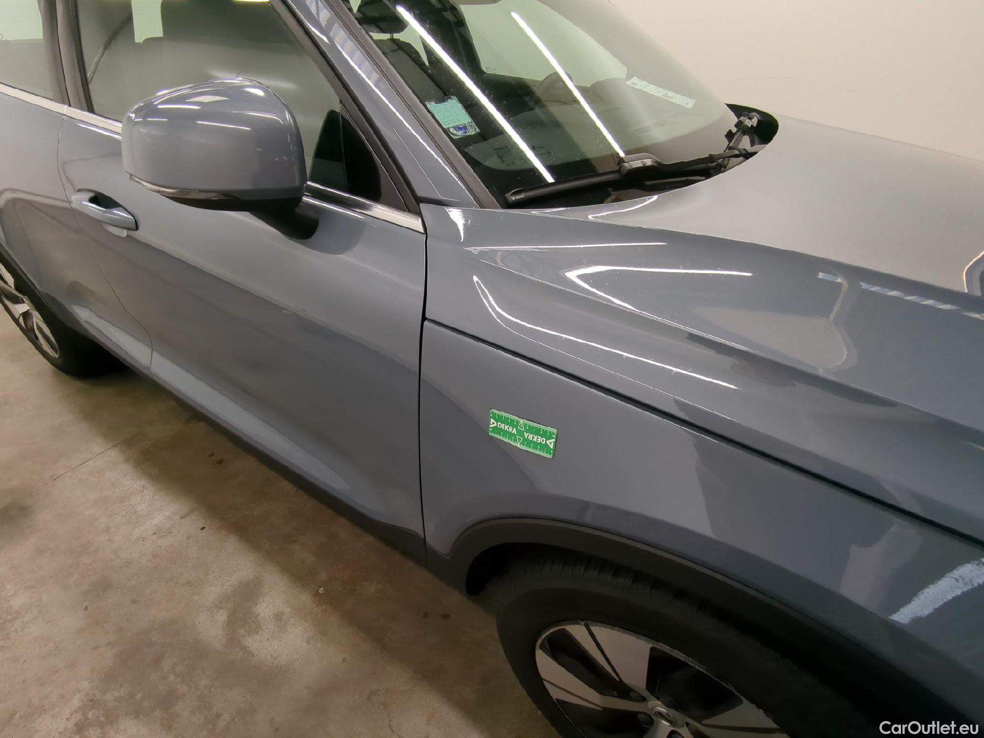  Volvo  XC 40 VOLVO XC40 / 2022 / 5P / SUV Recharge T4 211 DCT7 Start #15