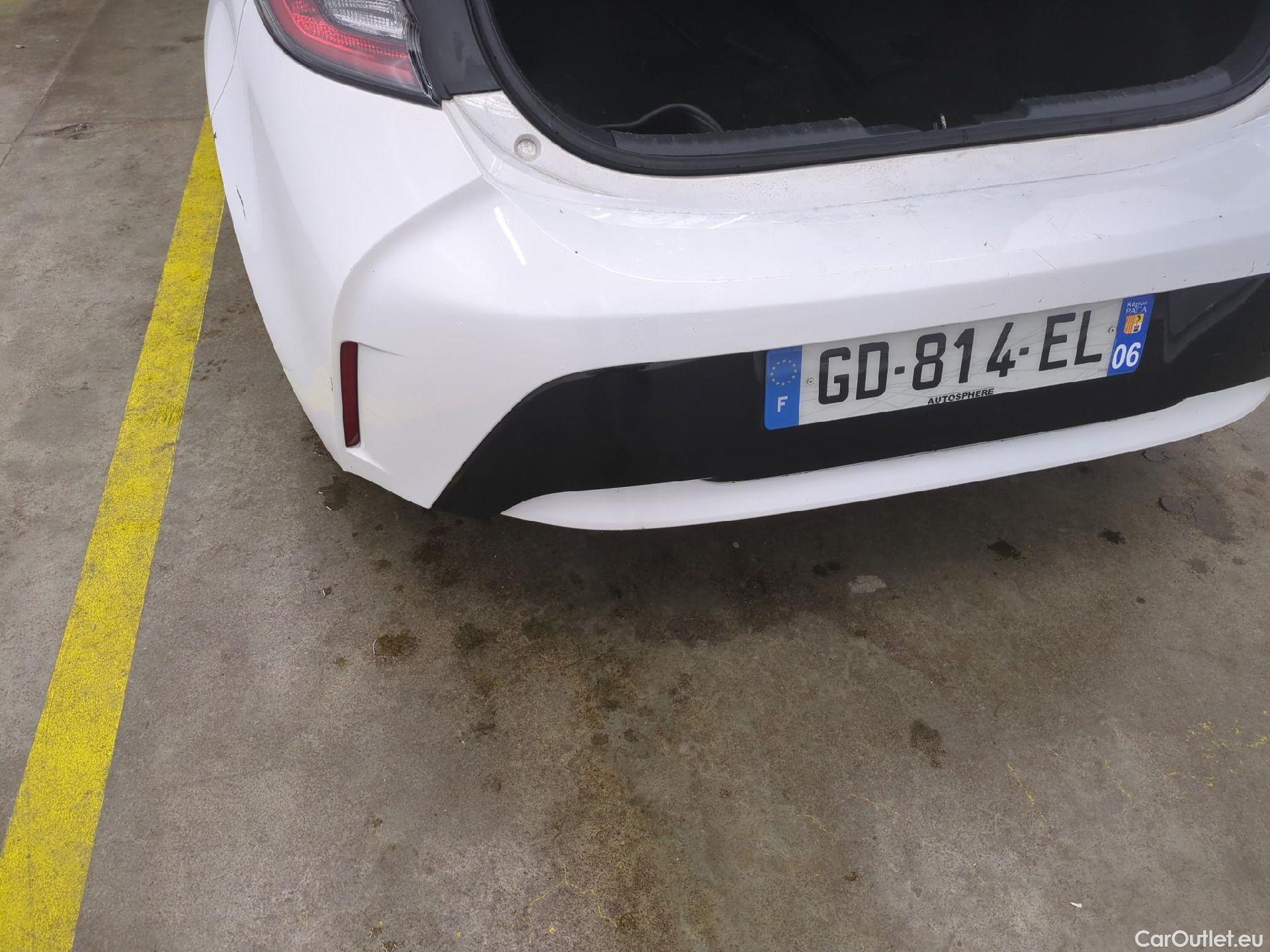  Toyota  Corolla  / 2018 / 5P / Berline Hybride 122h Design / TRANSFO VP VF #32