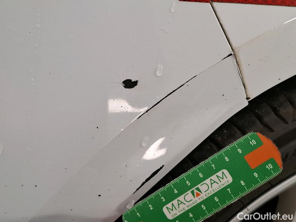  Renault  Megane RENAULT Mégane Société / 2020 / 5P / Berline Air Nav réversible Blue dCi 115 - 21N #8