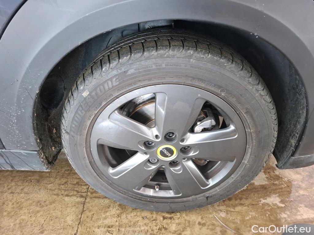  Mini  Mini   / 2014 / 3P / Berline Cooper SE Finition Essential 184 ch BVA #13